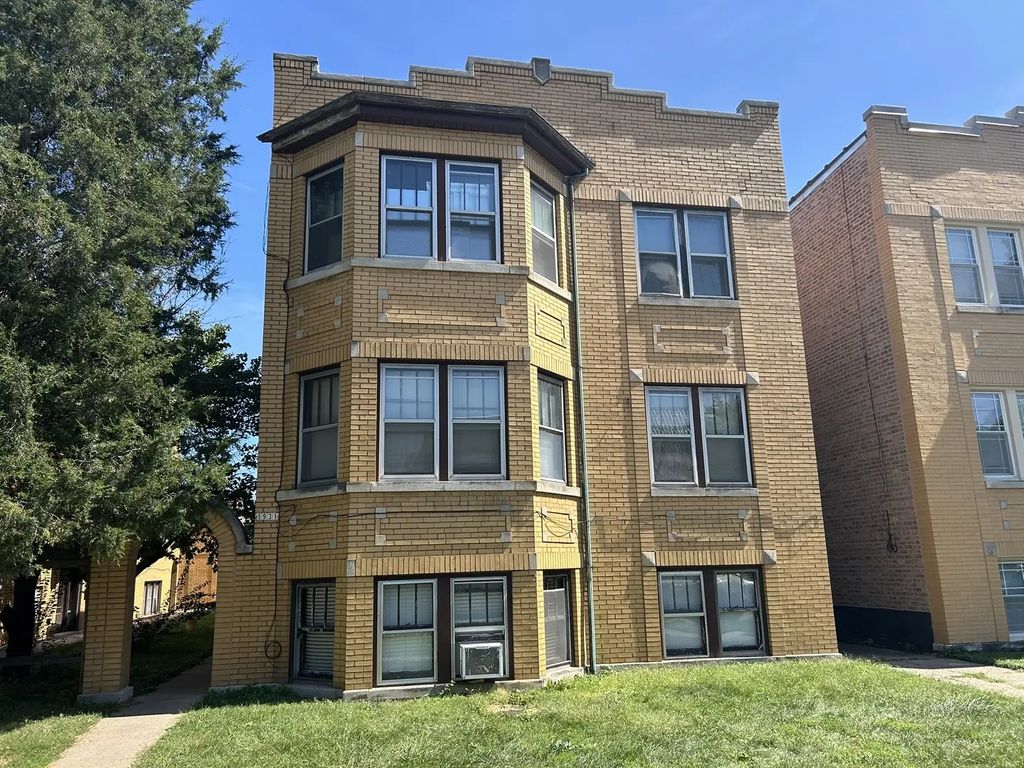 1931 Scoville Avenue, Berwyn
