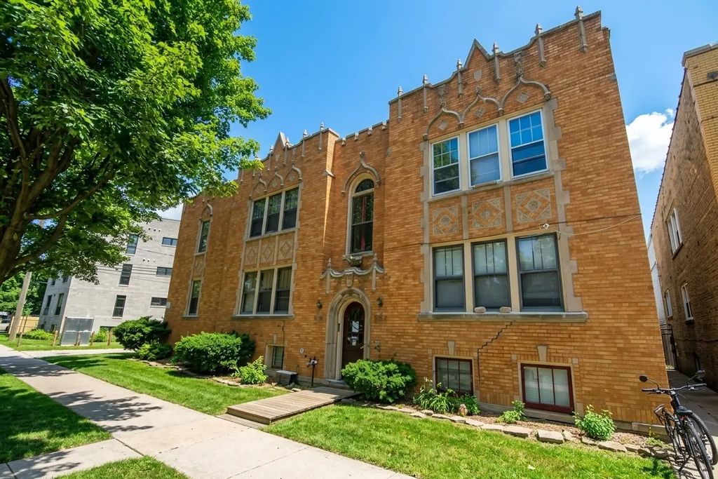 5801 N Richmond Street 1e, Chicago