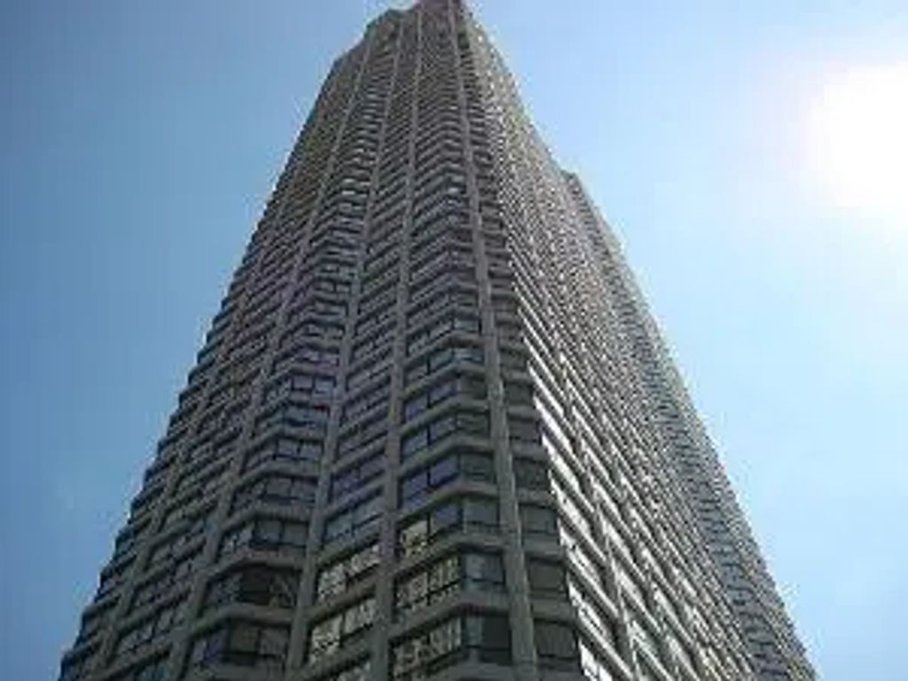 405 N Wabash Avenue 3204, Chicago
