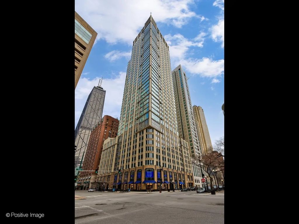 57 E Delaware Place 3503, Chicago