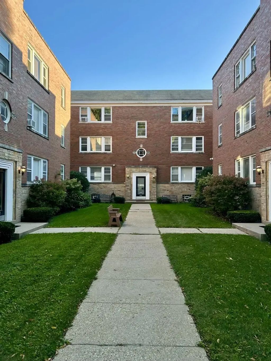 1410 Central Street 1e, Evanston, 60201