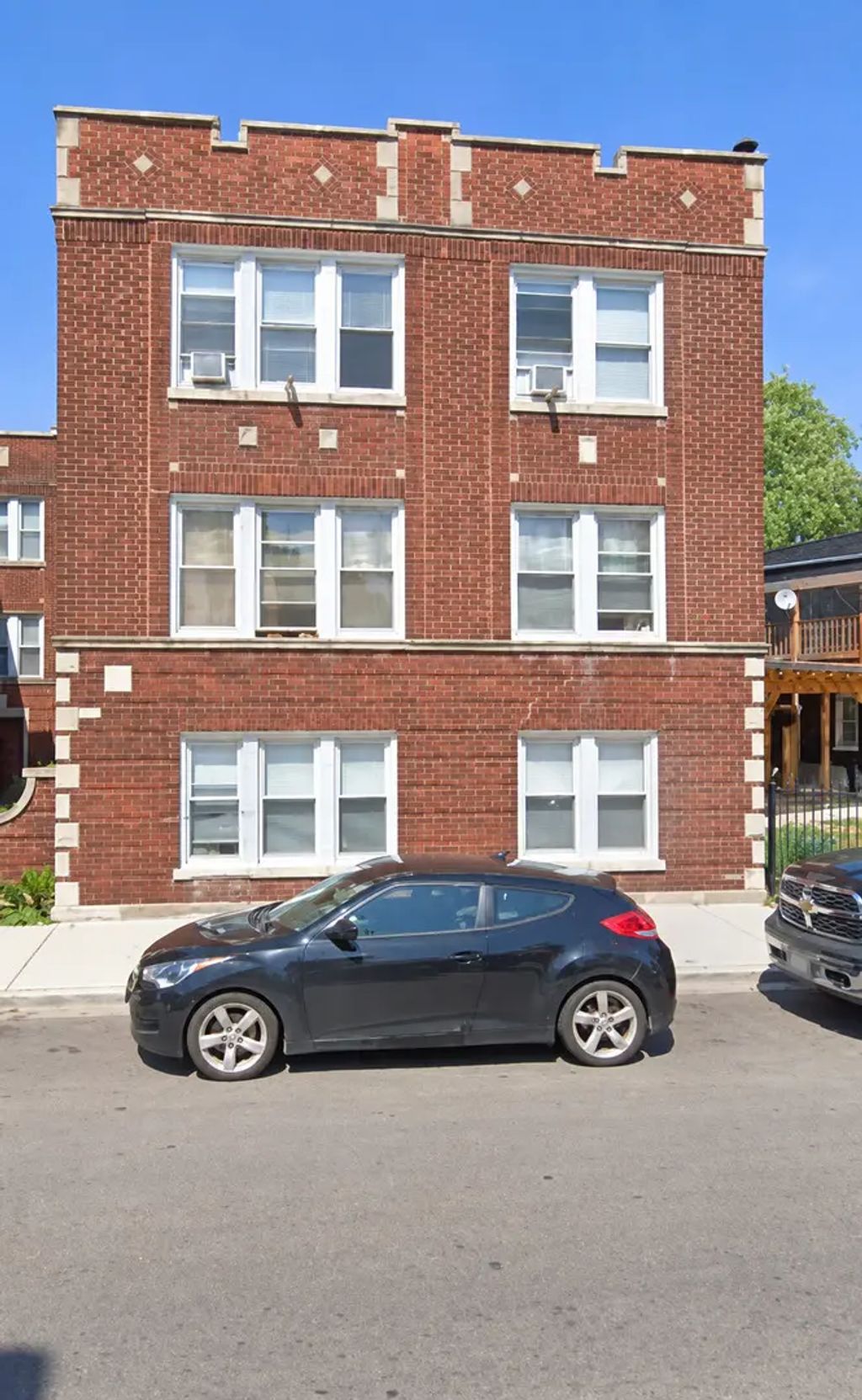 3848 W Grand Avenue, Chicago