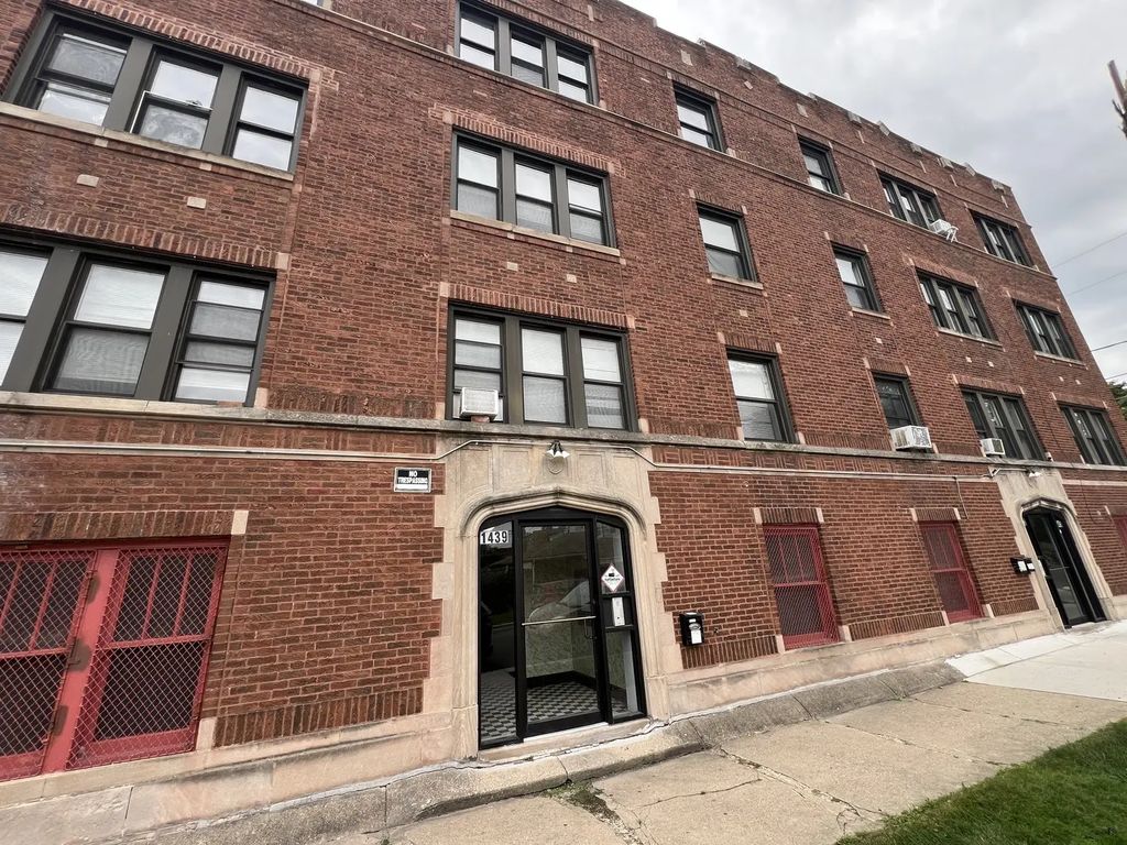 1441 W 93rd Street 2, Chicago