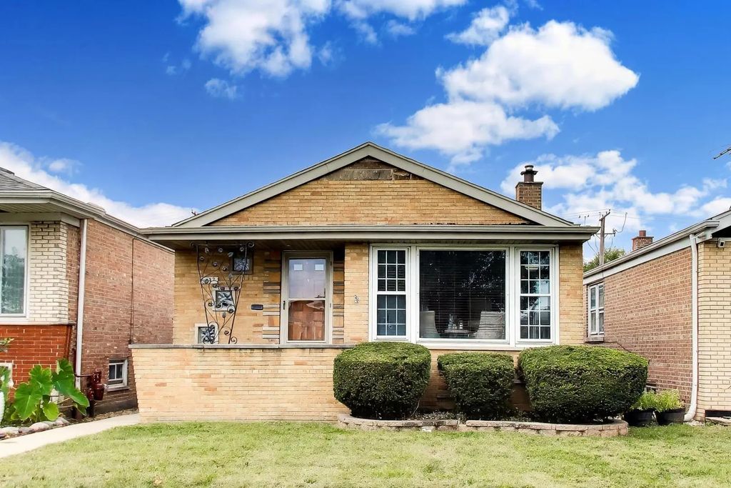 5652 S Parkside Avenue, Chicago