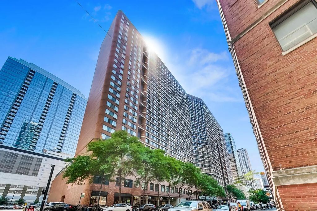 211 E Ohio Street 2902, Chicago