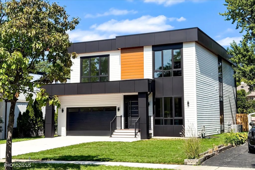 4708 Laurel Avenue, Glenview
