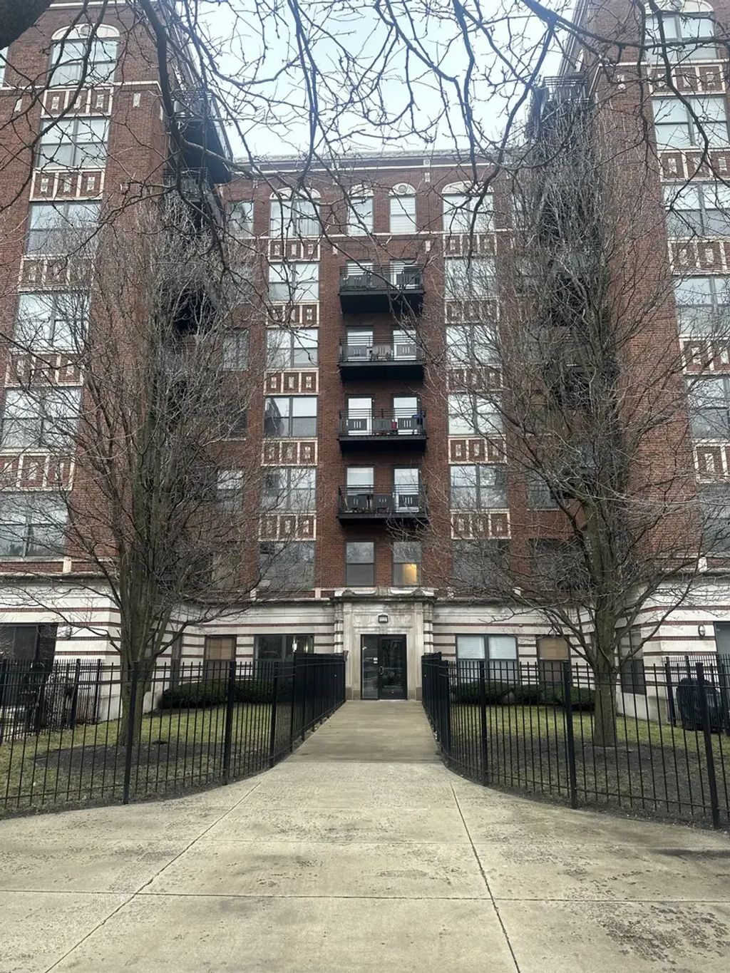 4537 S Drexel Boulevard 203, Chicago