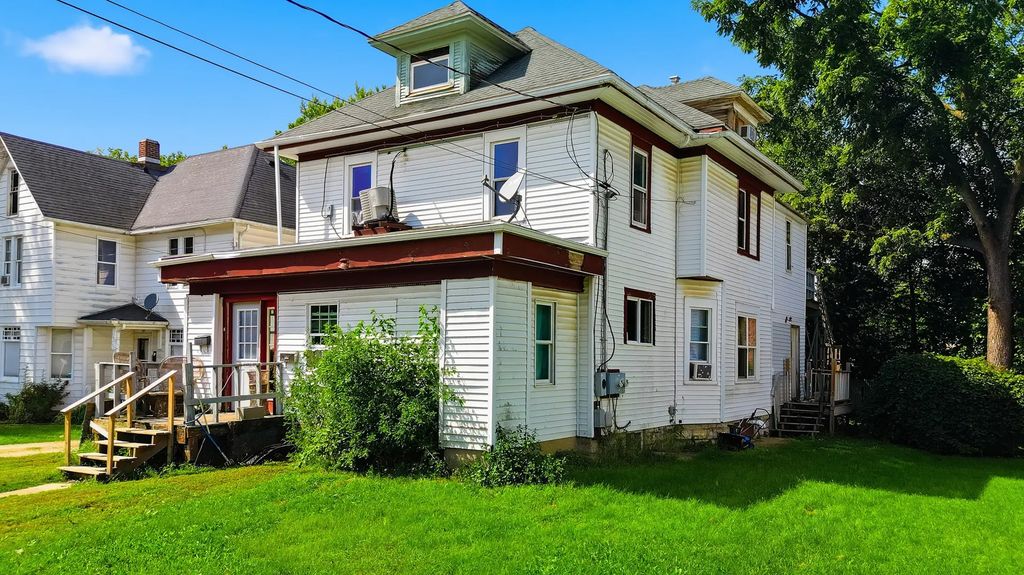 715 W 2nd, Dixon