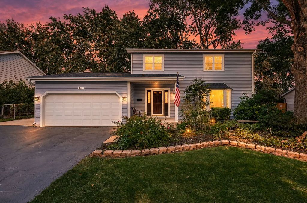4431 Waubansie Lane, Lisle