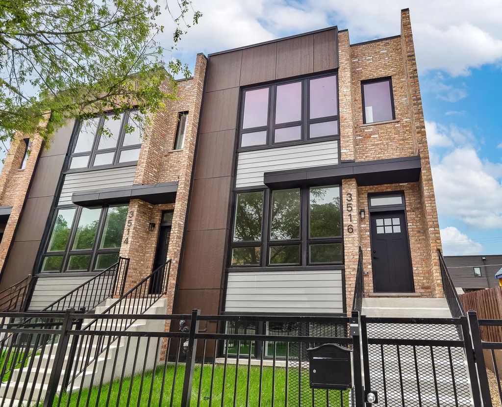 3516 N Central Avenue, Chicago