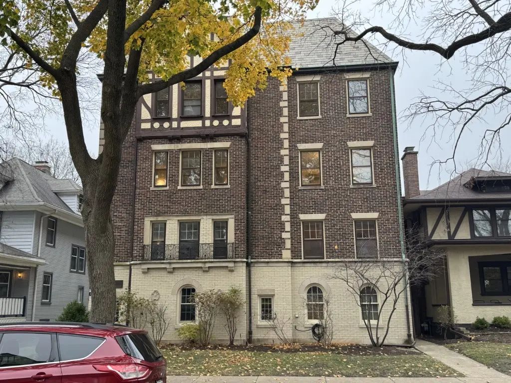 1114 Maple Avenue 2b, Evanston