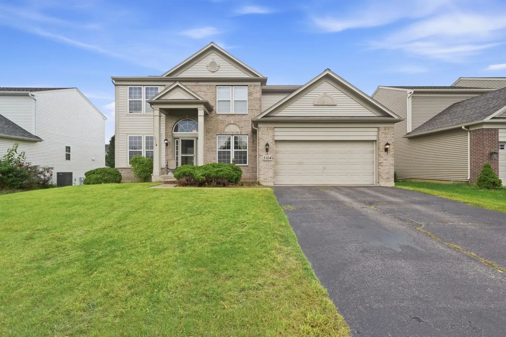3104 Deerpath Lane, Carpentersville