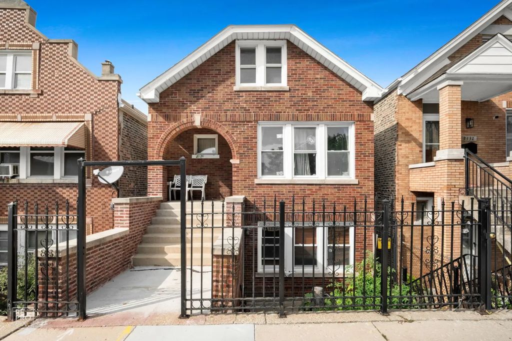 2136 W 23rd Street, Chicago