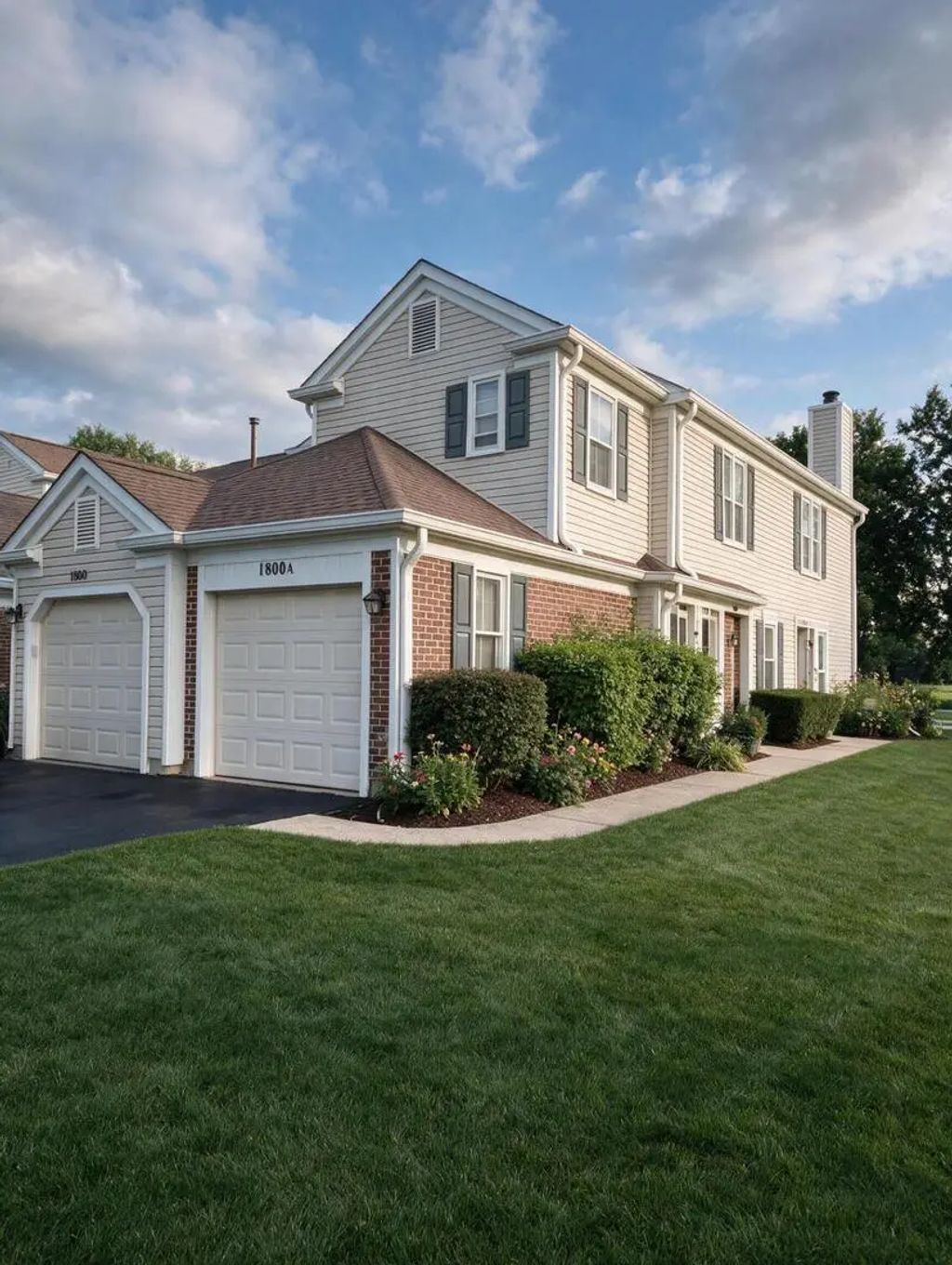 1800 N Vermont Drive 1800, Elk Grove Village