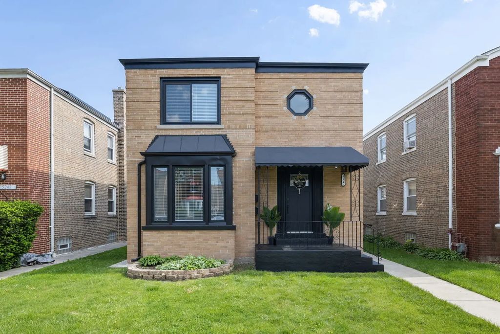 5347 W Gladys Avenue 1, Chicago