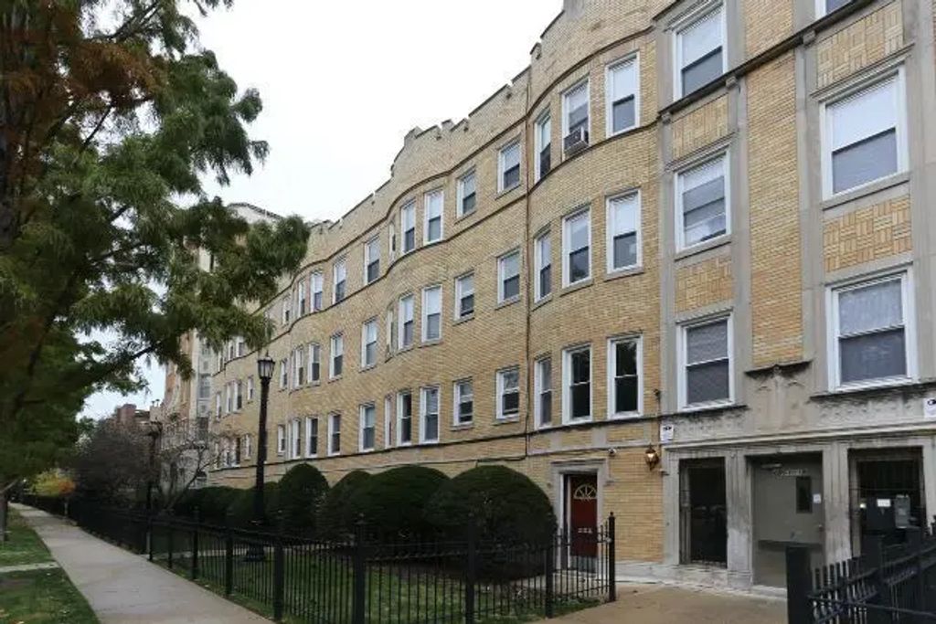 4513 N Malden Street Gd, Chicago