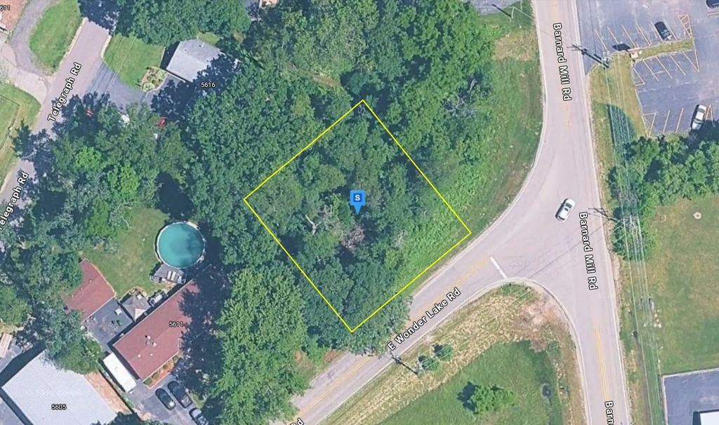 5615 E Wonder Lake Road, Wonder Lake