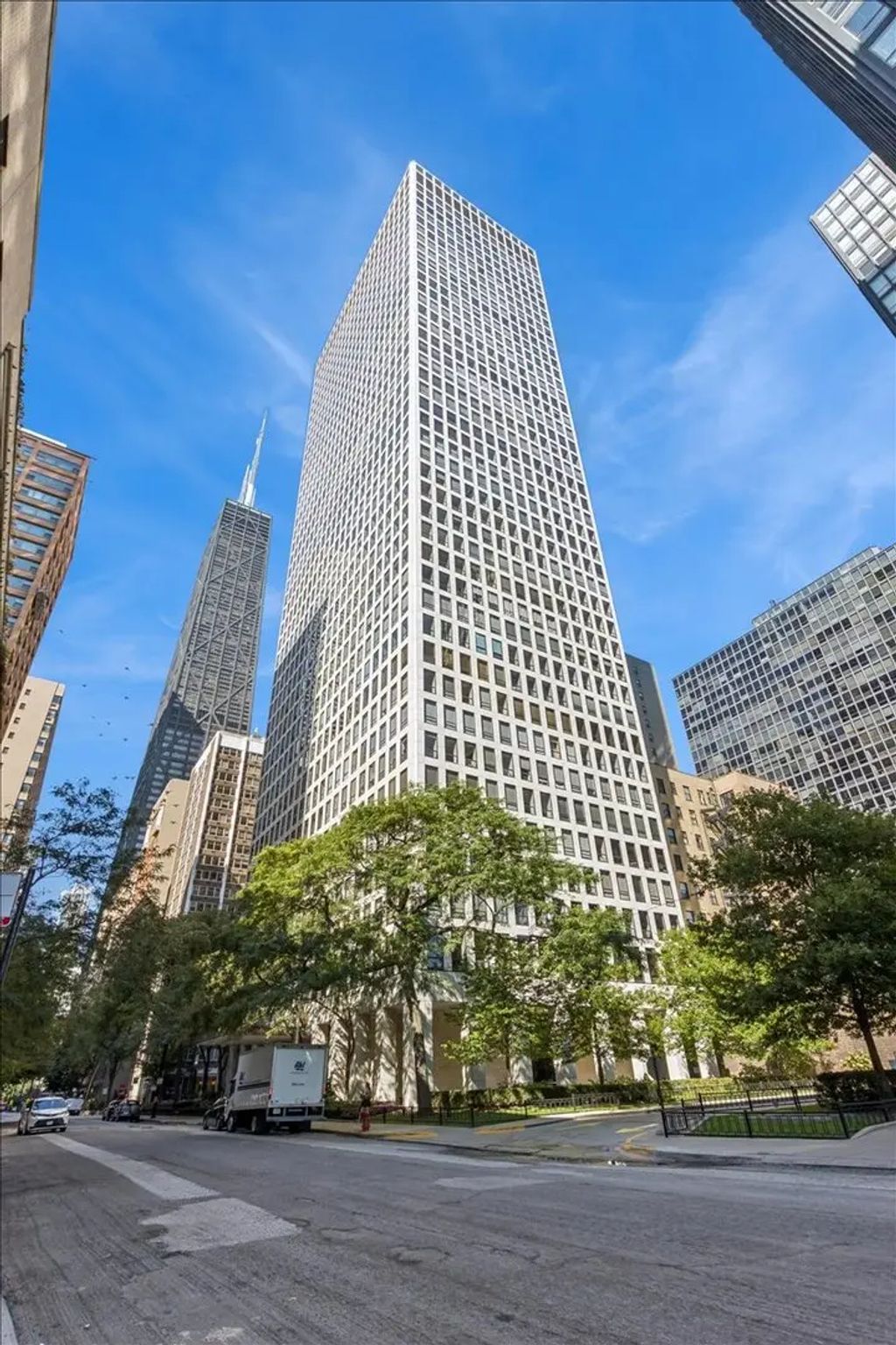 260 E Chestnut Street 1407, Chicago