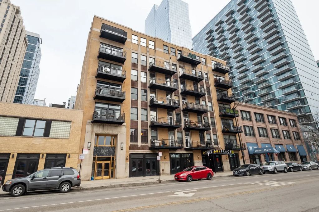 1307 S Wabash Avenue 312, Chicago