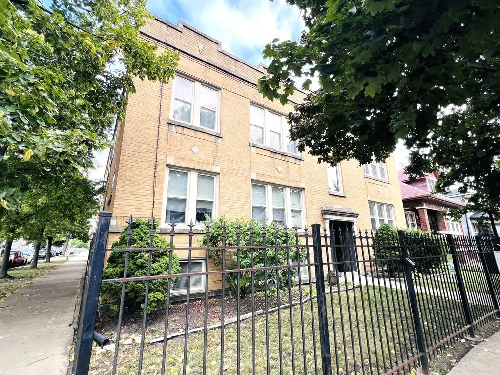 2743 N Lavergne Avenue 2, Chicago