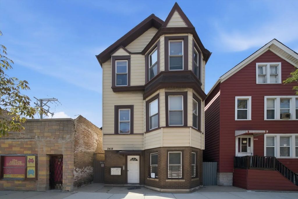 2418 N Western Avenue, Chicago