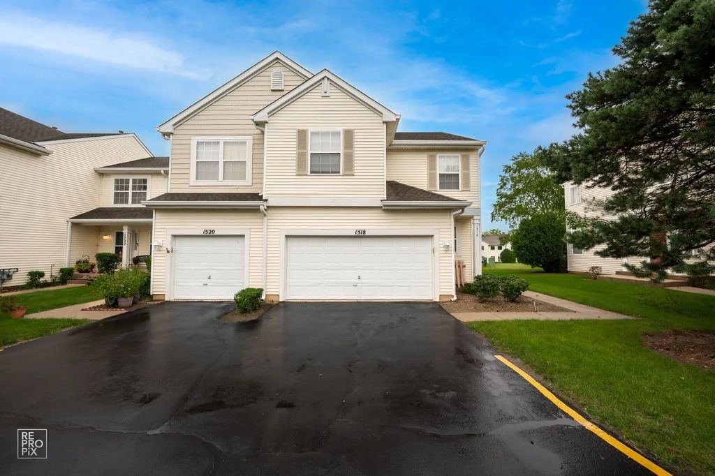 1518 Meadowsedge Lane, Carpentersville