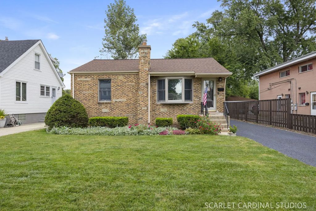 415 N Harvard Avenue, Villa Park