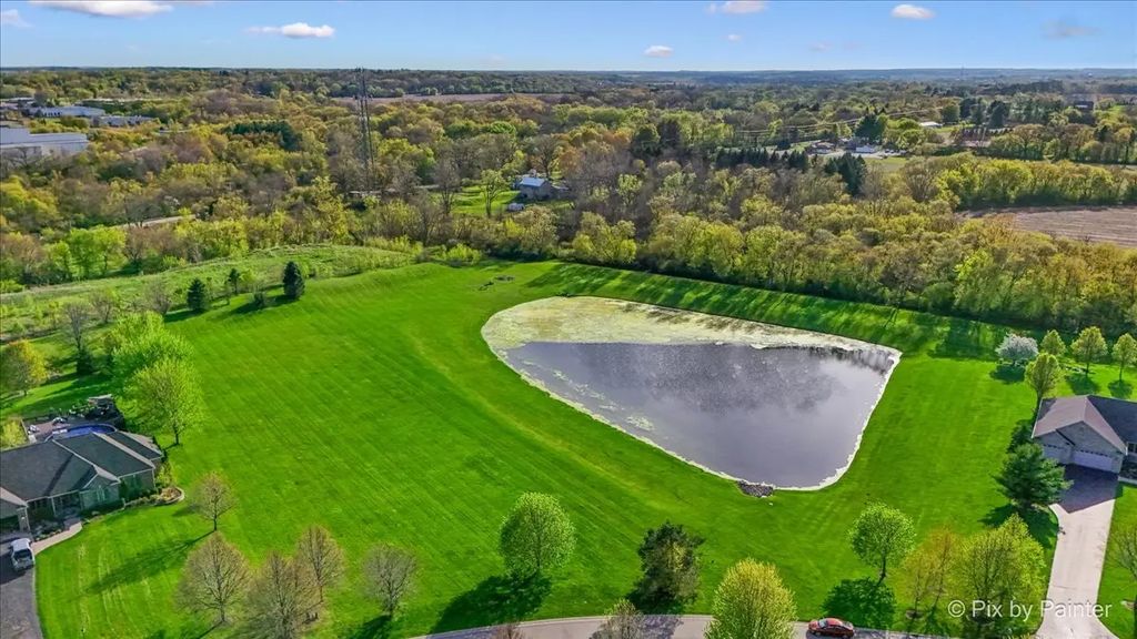 8219 Squirrel Drive, Spring Grove