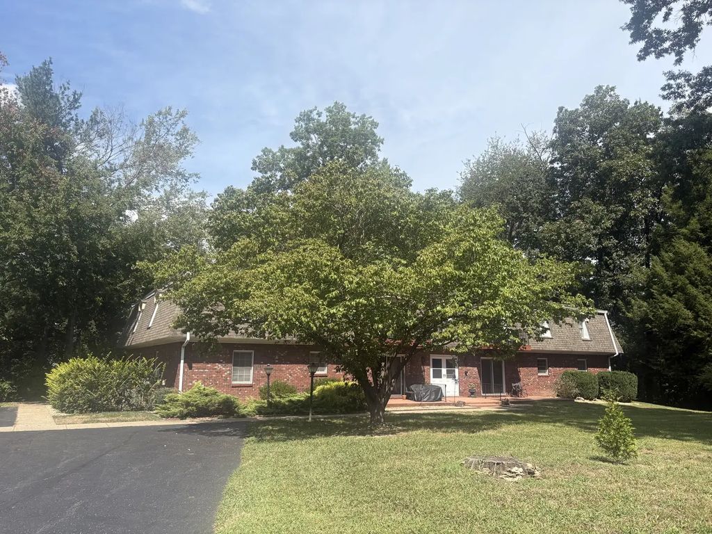 430 N 11th Street 8, Murphysboro