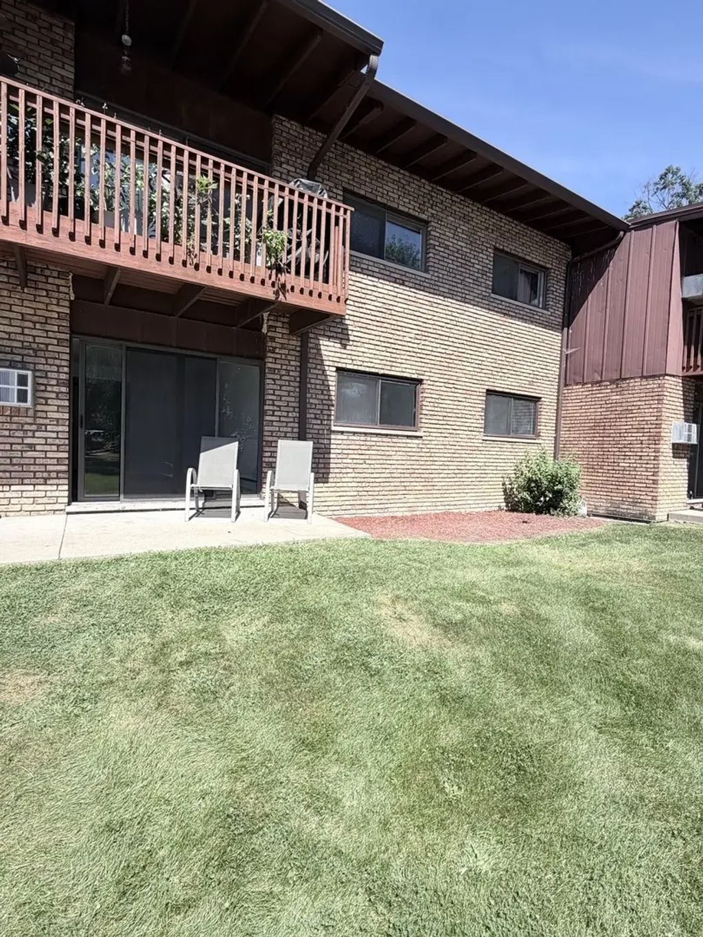 8000 Archer Avenue 117, Willow Springs