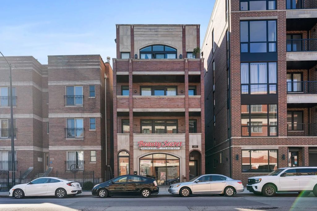2463 W Foster Avenue 2, Chicago