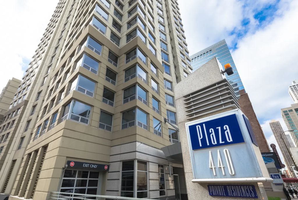 440 N Wabash Avenue 1005, Chicago