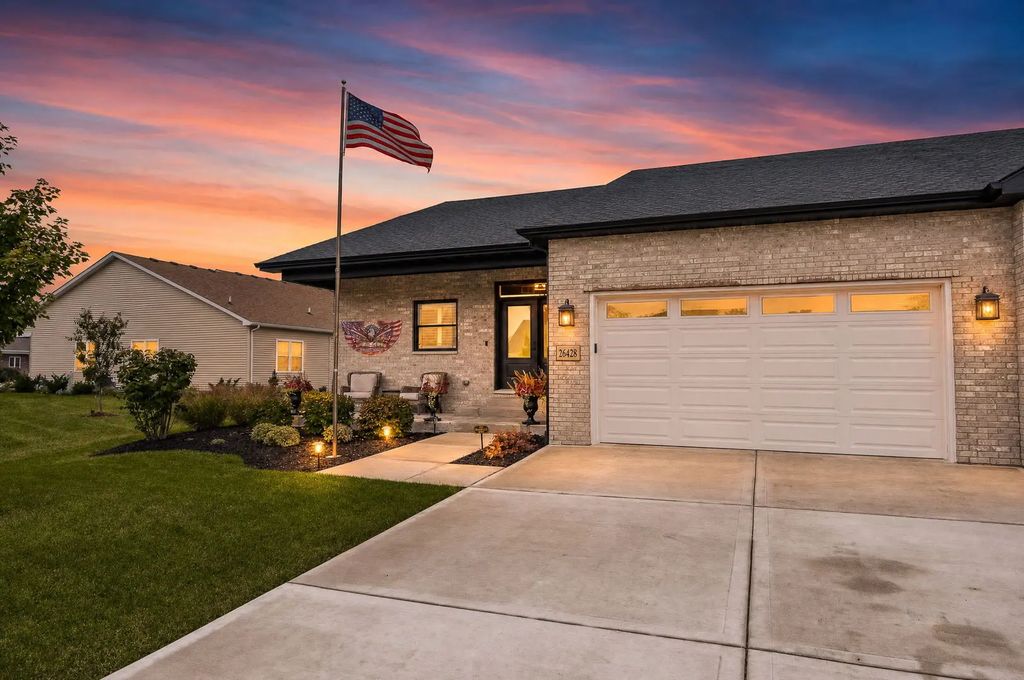 26428 W Stephanie Drive, Channahon
