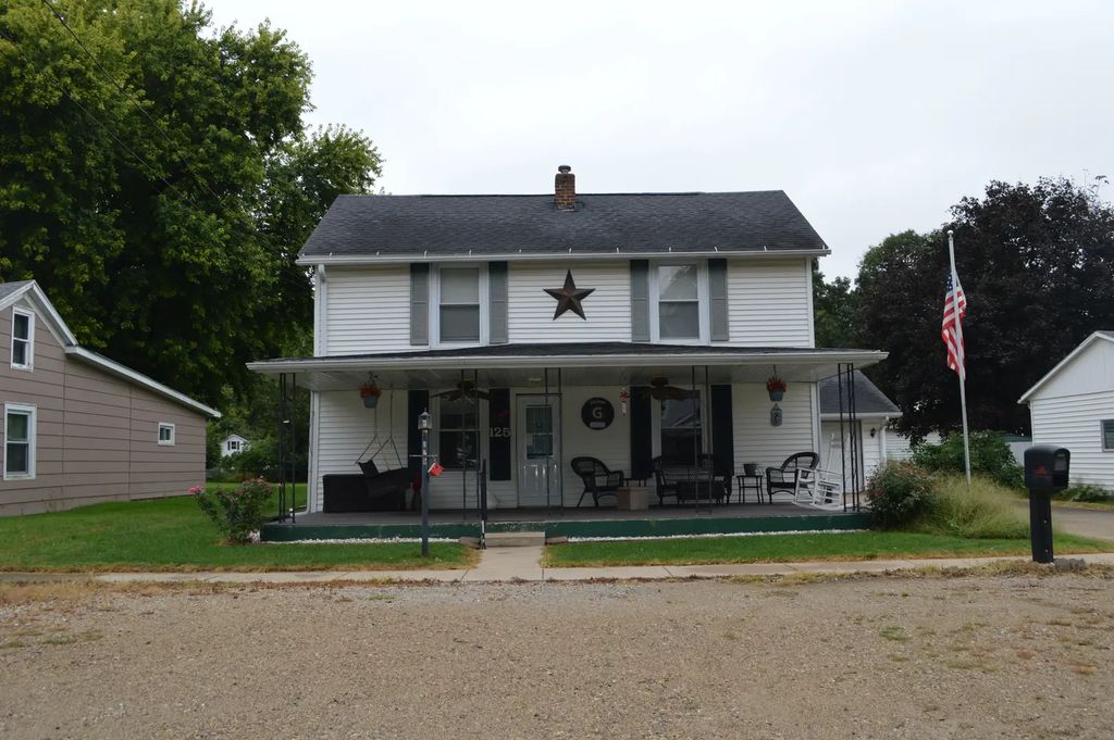 125 N Washington Street, Tiskilwa