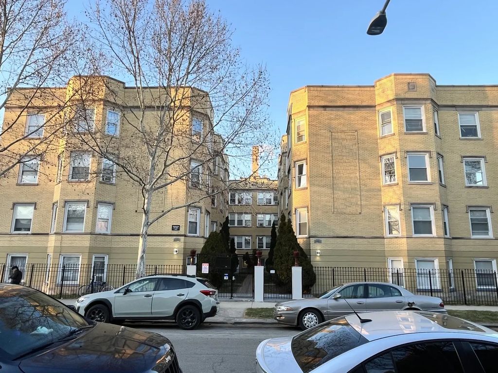 4126 W 24th Place J2, Chicago