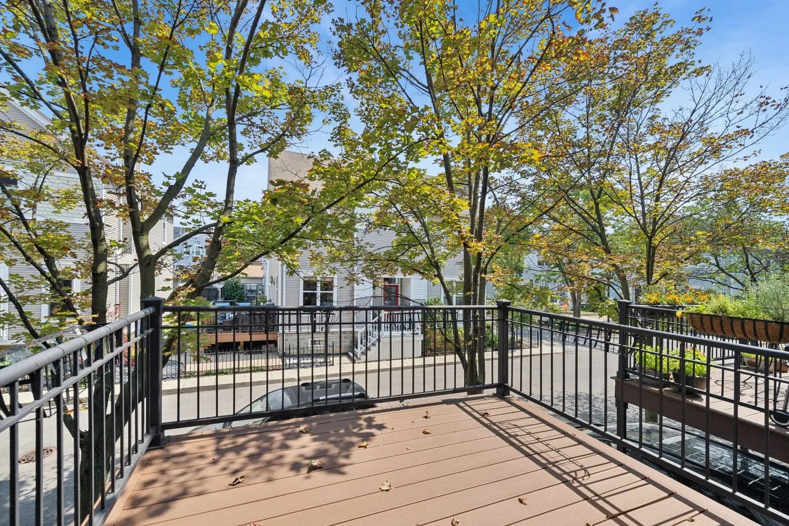 Mred Log In 2835 N Wolcott Avenue F, Chicago Property Listing: MLS® #12762132