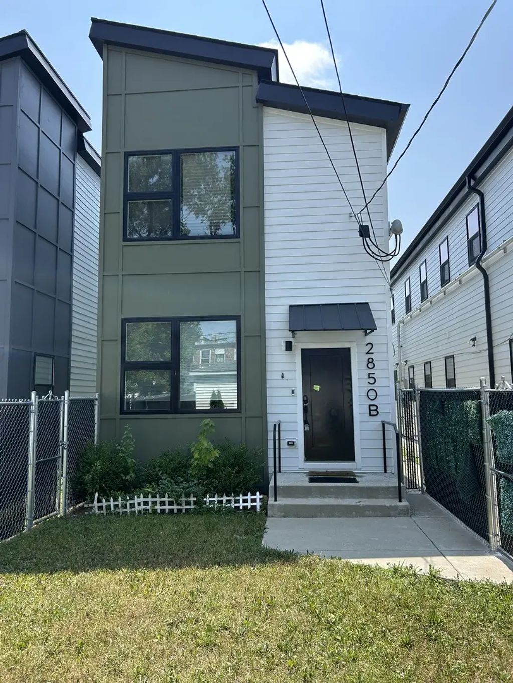 2850 W Harrison Street B, Chicago