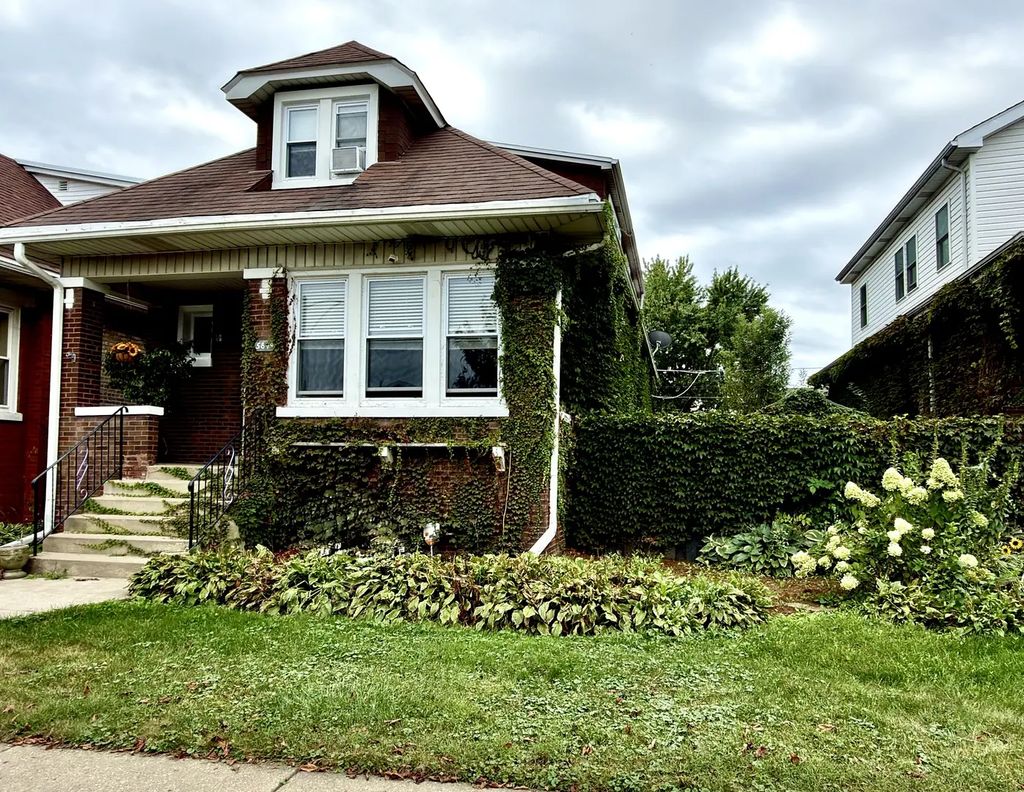 5849 W Wilson Avenue, Chicago