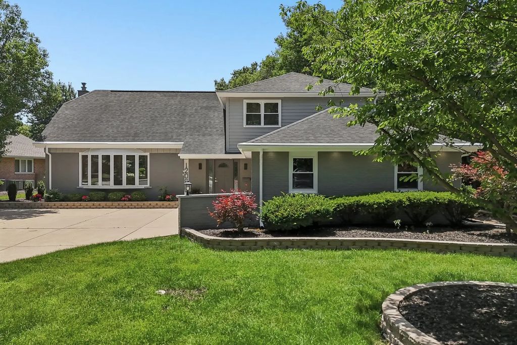 1208 Elizabeth Avenue, Naperville