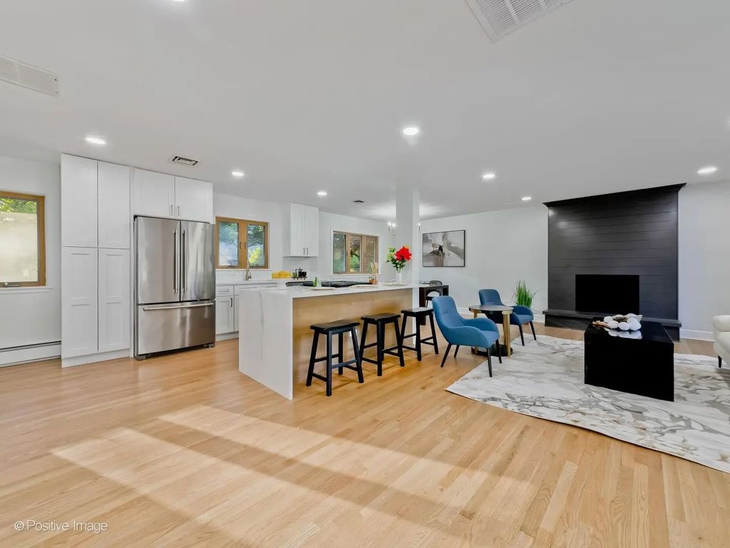 404 Tomah Avenue, Prospect Heights