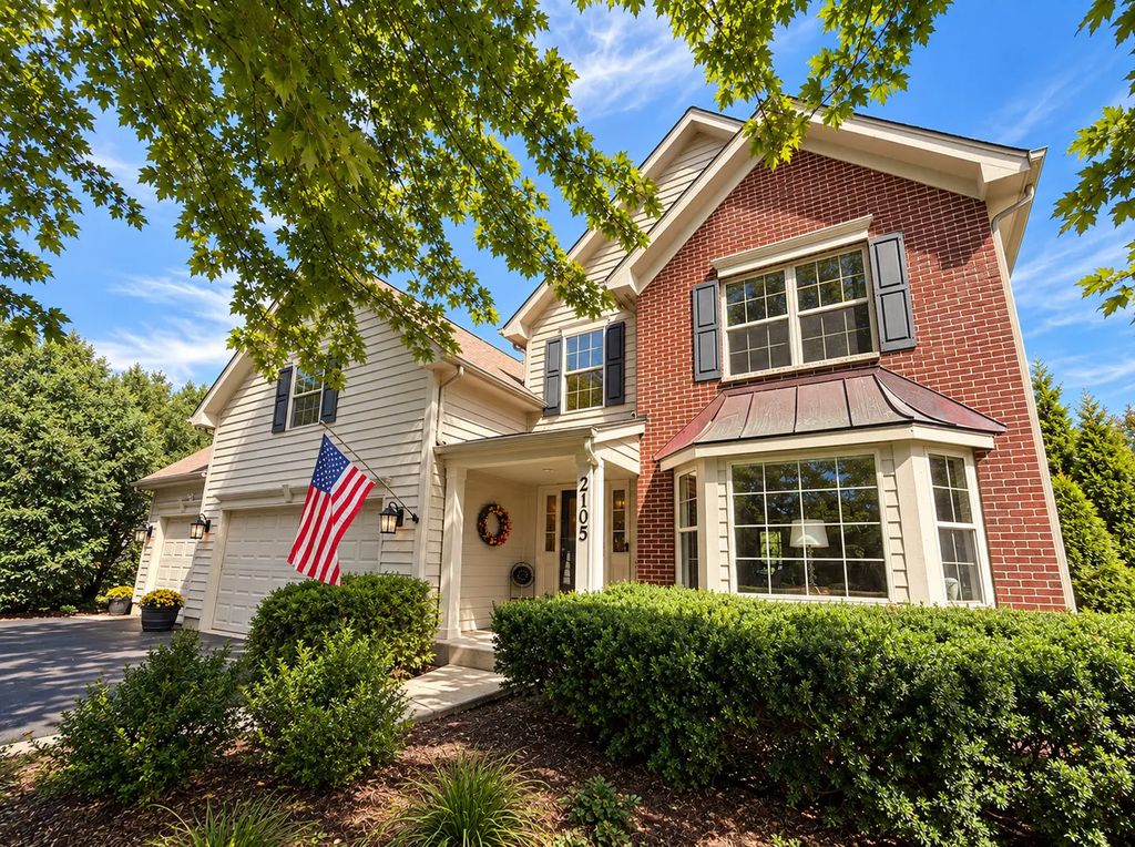 2105 Bent Tree Drive, Geneva
