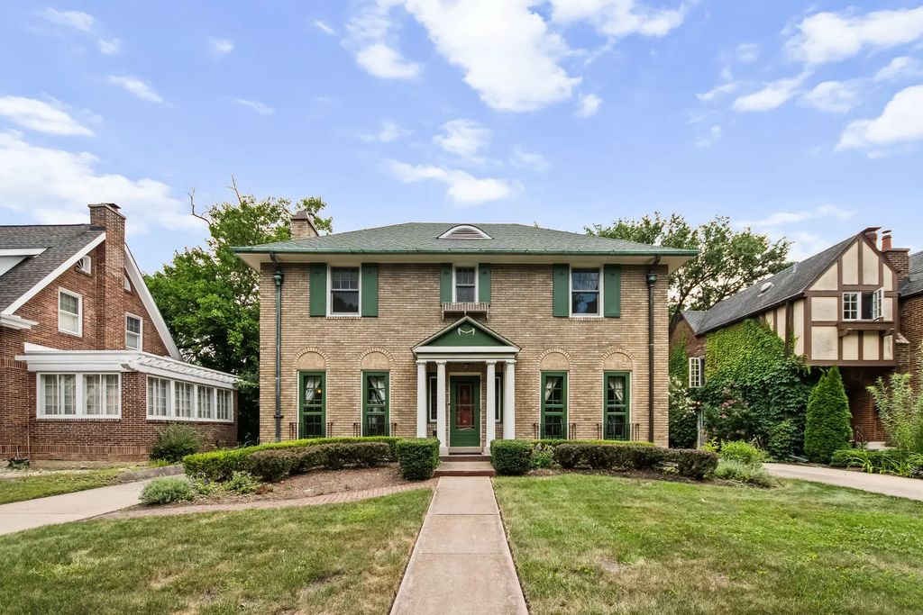 525 Wisner Street, Park Ridge