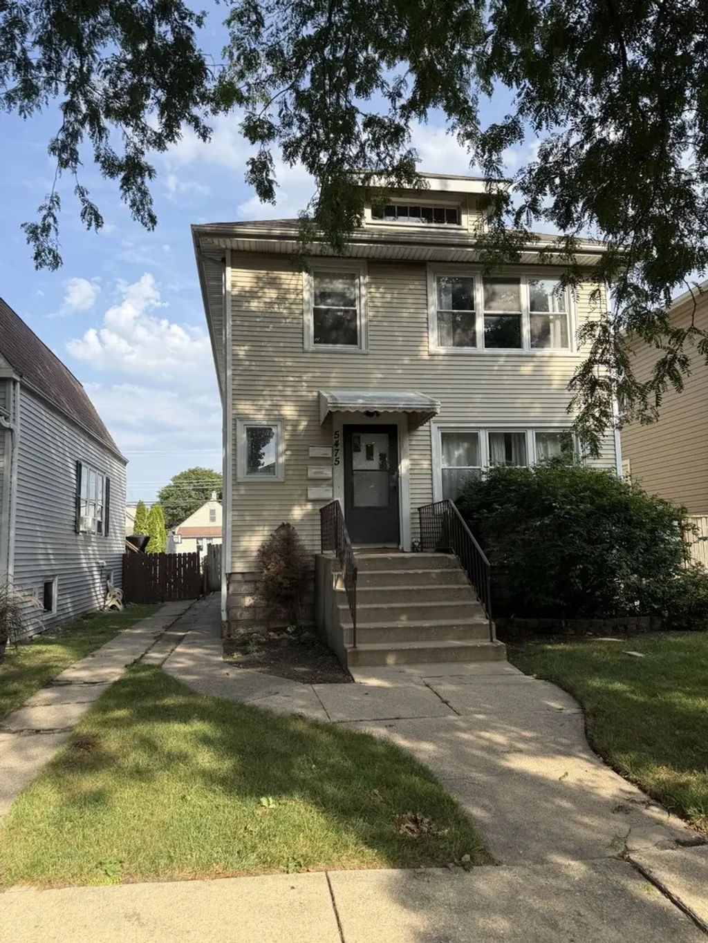 5475 N Monitor Avenue, Chicago