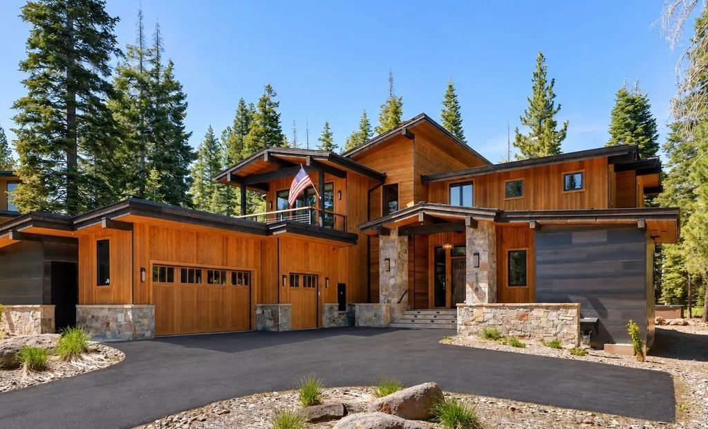 9295 Brae Road, Truckee