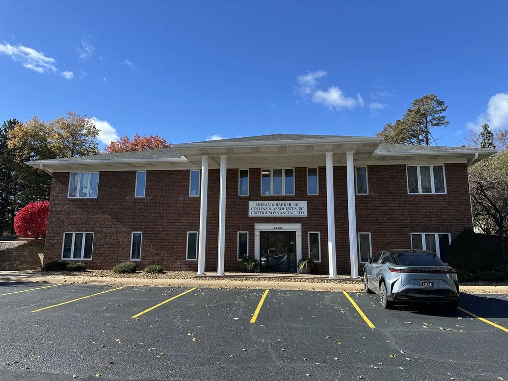 2444 E Kimberly Road, Davenport