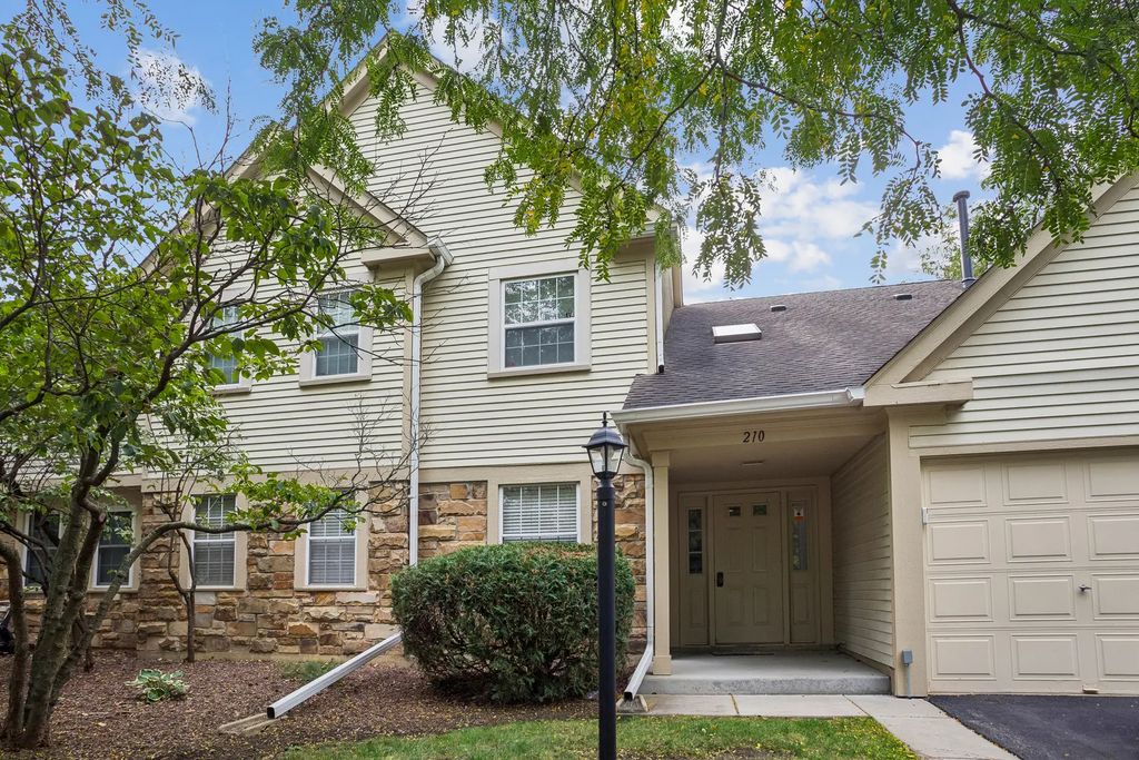 210 Glasgow Lane Z1, Schaumburg