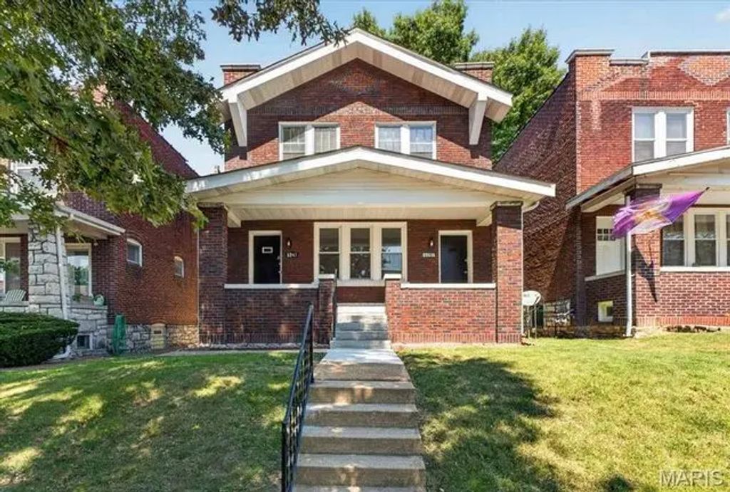 5241 Sutherland Avenue, Saint Louis