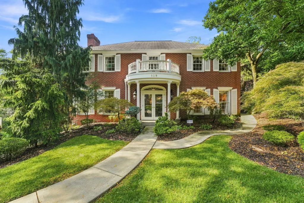 109 Briar Meadows Drive, Pittsburgh