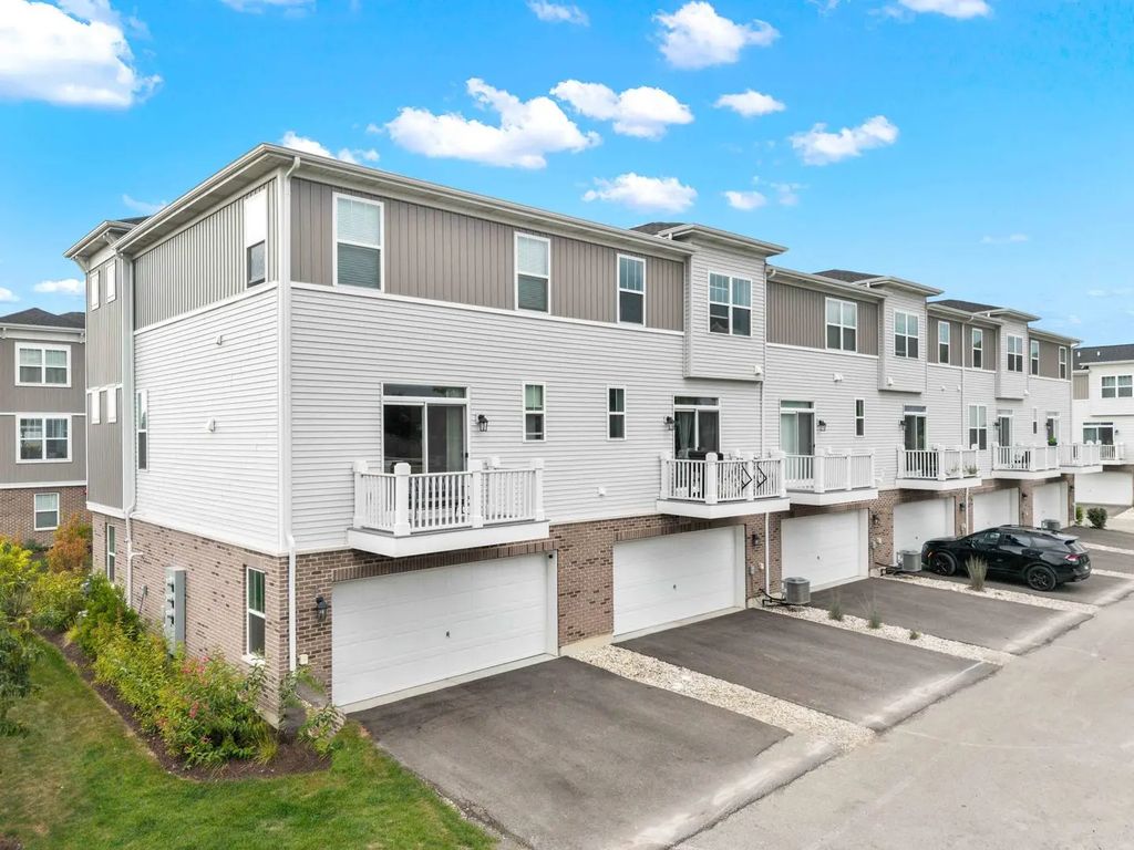 1125 Dock Street, Des Plaines