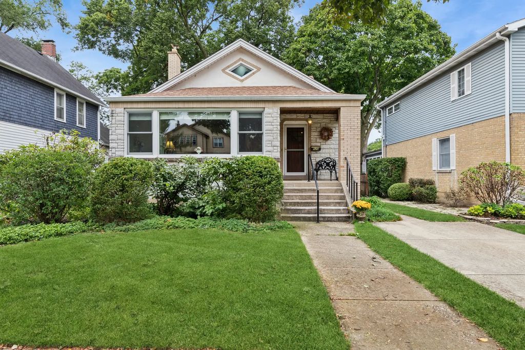 520 Courtland Avenue, Park Ridge
